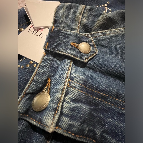 Red Valentino Denim Skirt with Gold Floral Design - Picture 4 of 14